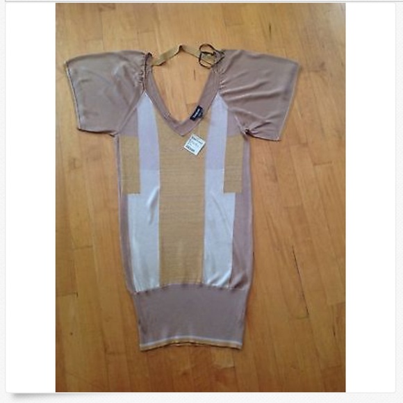 Bebe Women's Gold 24K V- Neck Dress Size Small New - Picture 2 of 8